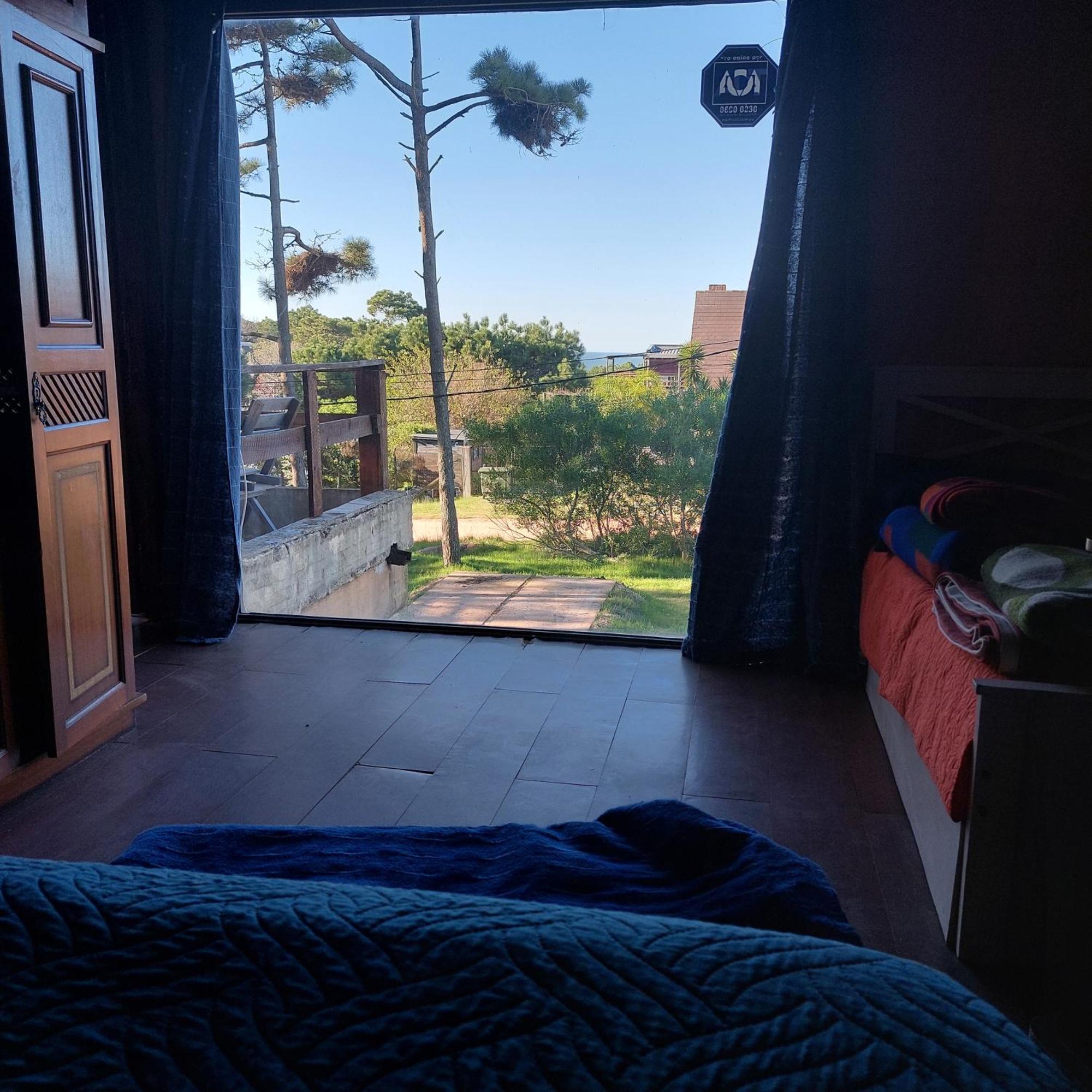 Casa Amarilla Con Jacuzzi Villa Punta Del Diablo Exterior photo